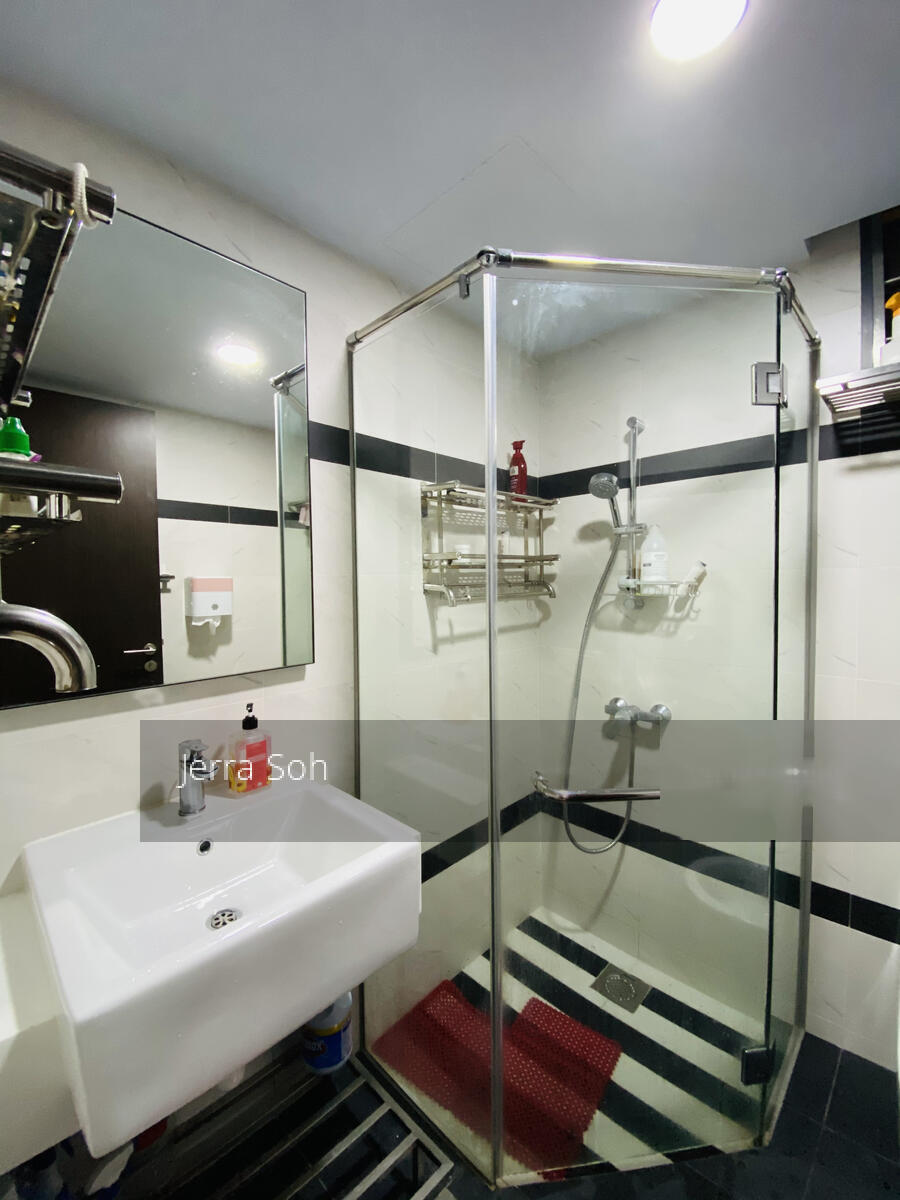 Symphony Suites (D27), Condominium #282335481